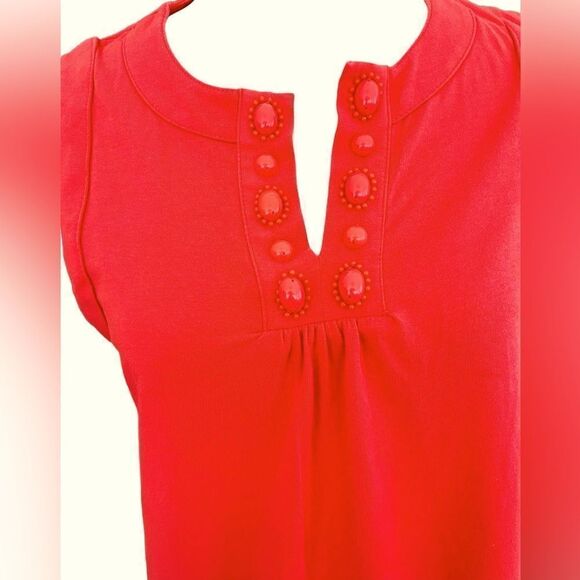 Jones New York Sport  coral  sleeveless split neck top with bead accent size M. - Picture 2 of 6